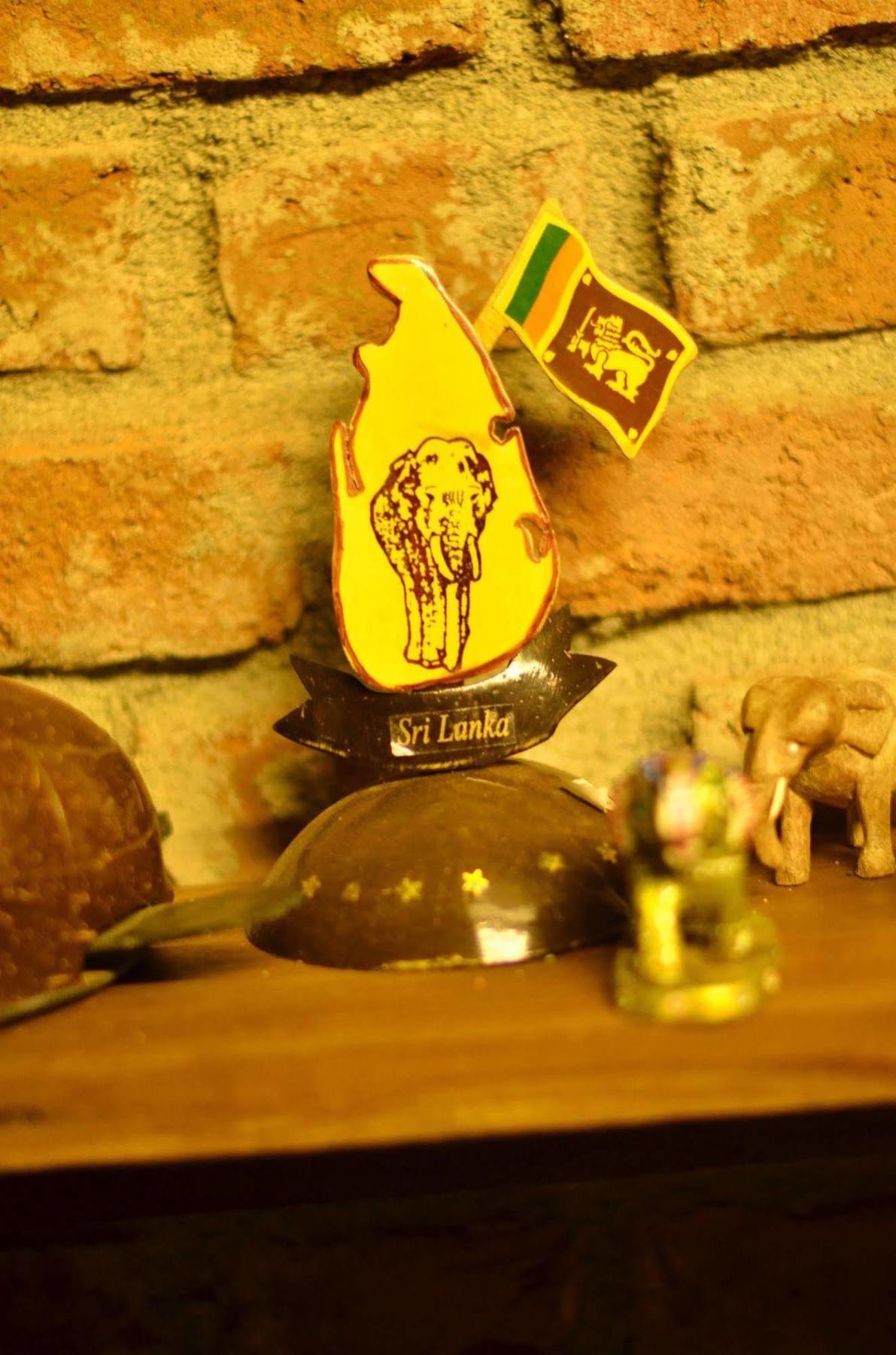 Hostel City Hub Colombo Airport Katunayaka Dış mekan fotoğraf
