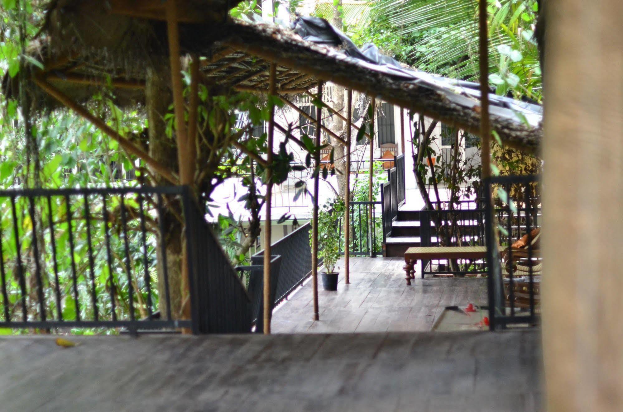 Hostel City Hub Colombo Airport Katunayaka Dış mekan fotoğraf